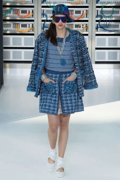 Look 31